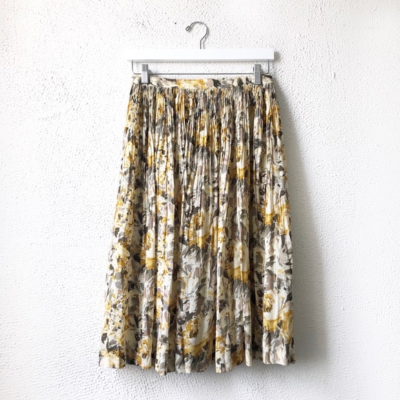 Bee Bee Dresses & Skirts - Bee Bee | Multicolor Watercolor Pleated Midi Skirt